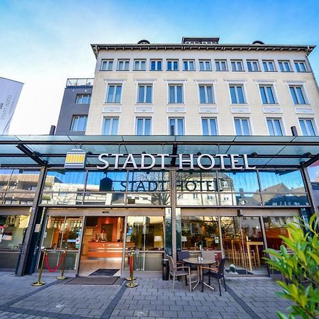 Stadt Hotel イーザーローン エクステリア 写真