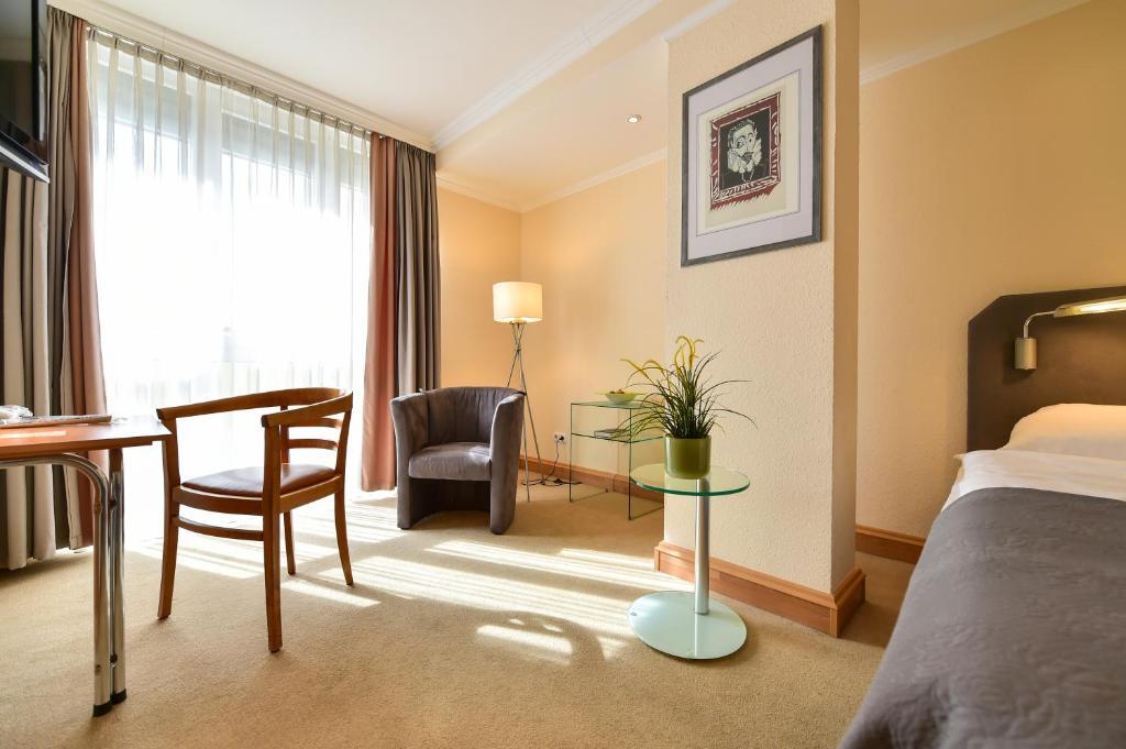 Stadt Hotel イーザーローン 部屋 写真
