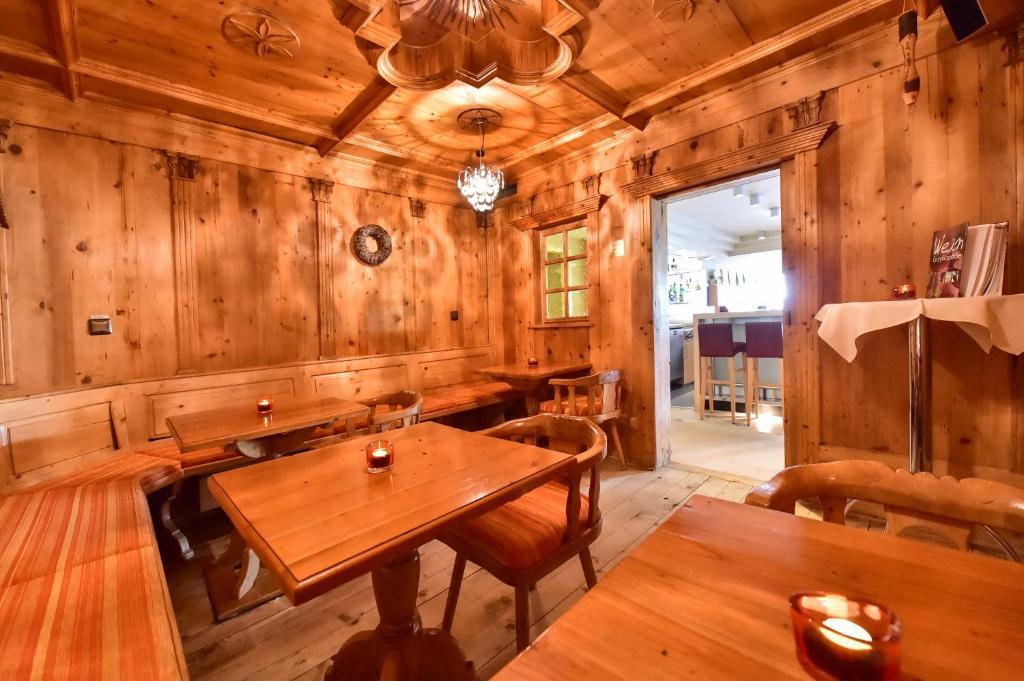 Stadt Hotel イーザーローン エクステリア 写真